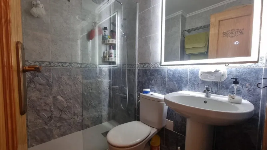 2 bedrooms apartment for sale, Torrevieja, Spain No. 1558 № 14