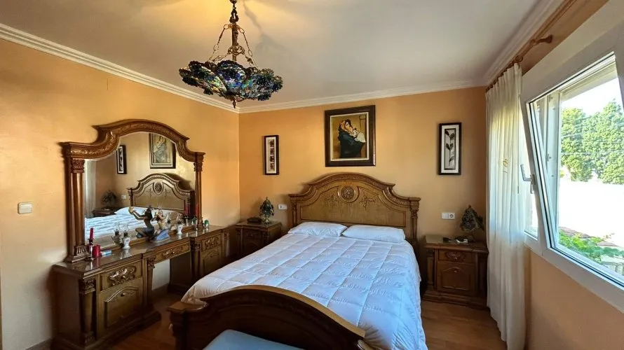4 bedrooms apartment for sale, La Nucia, Spain No. 1462