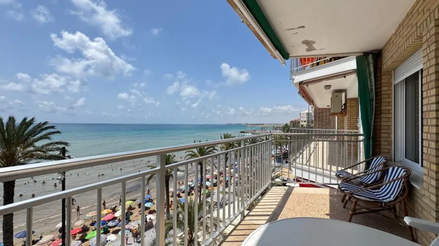 3 bedrooms apartment for sale, Torrevieja, Spain No. 1449 № 13