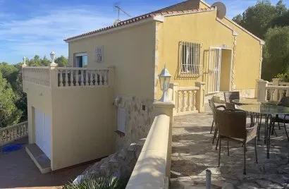 4 bedrooms apartment for sale, La Nucia, Spain No. 1496