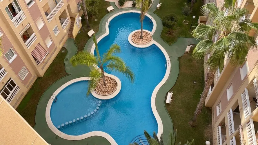 2 bedrooms apartment for sale, Torrevieja, Spain No. 1551 № 27