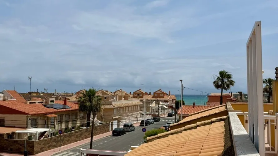 4 bedrooms penthouse for sale, La Mata, Spain No. 1469 № 24