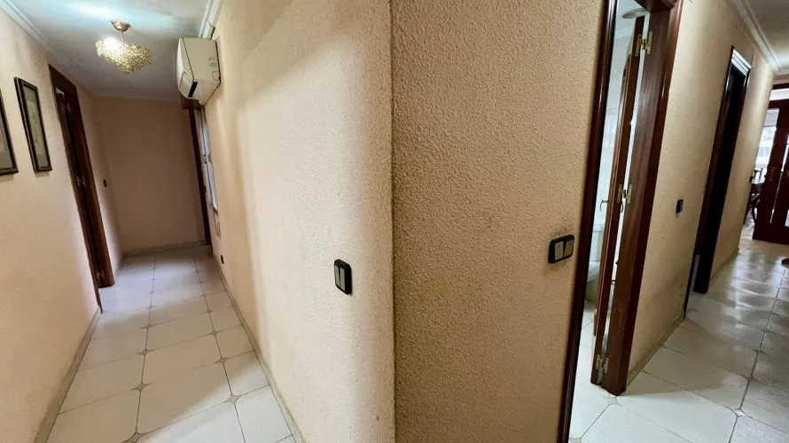 4 bedrooms apartment for sale, Torrevieja, Spain No. 1581 № 11