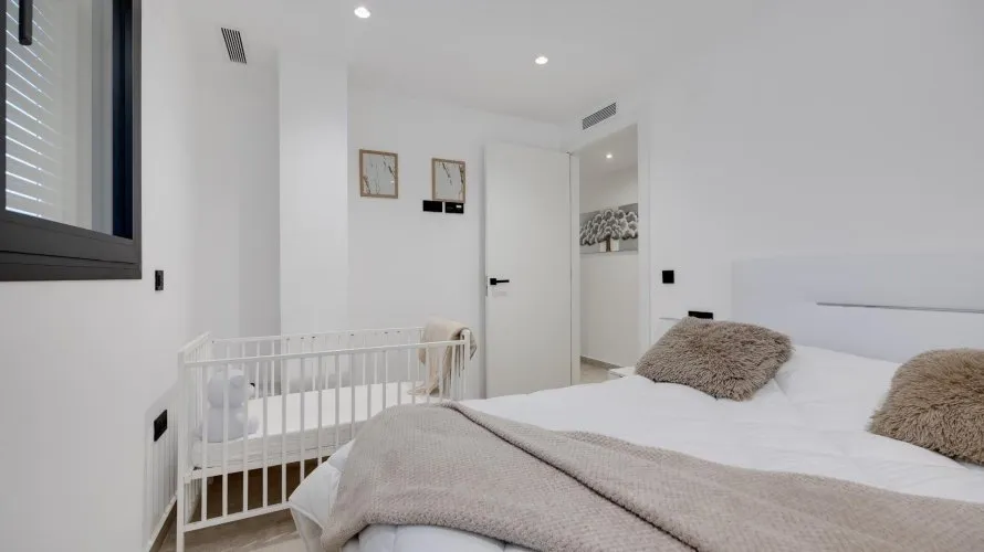 3 bedrooms apartment for sale, Torrevieja, Spain No. 1484 № 9