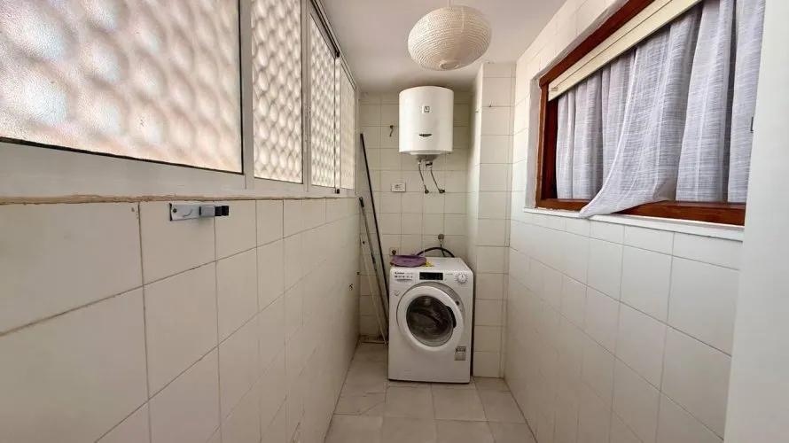 2 bedrooms apartment for sale, Torrevieja, Spain No. 1589 № 7