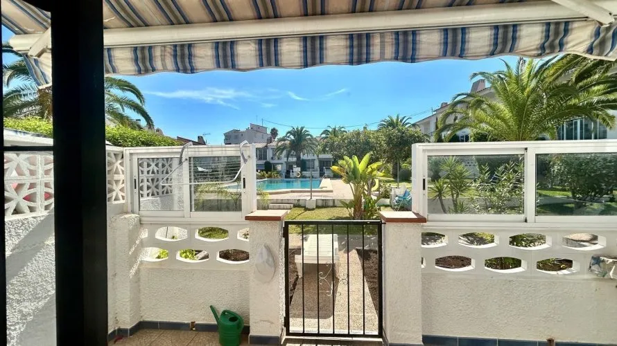 3 bedrooms bungalow for sale, L'Alfàs del Pi, Spain No. 1525 № 8