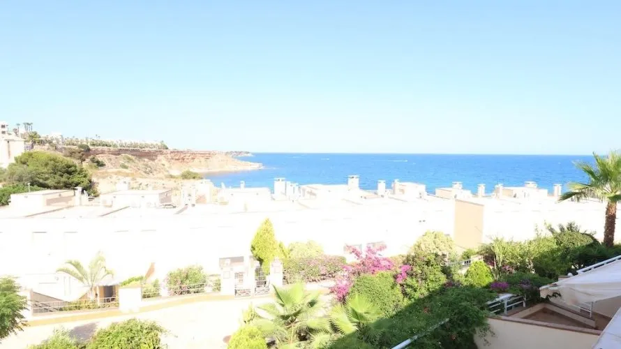 3 bedrooms house for sale, Cabo Roig, Spain No. 1494 № 27