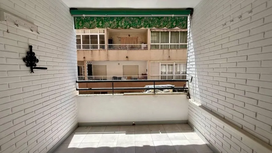 2 bedrooms apartment for sale, Torrevieja, Spain No. 1589 № 23