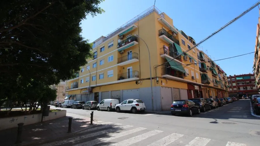 2 bedrooms apartment for sale, Alicante, Spain No. 1542 № 3