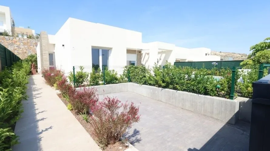 3 bedrooms villa for sale, Algorfa, Spain No. 1477 № 17
