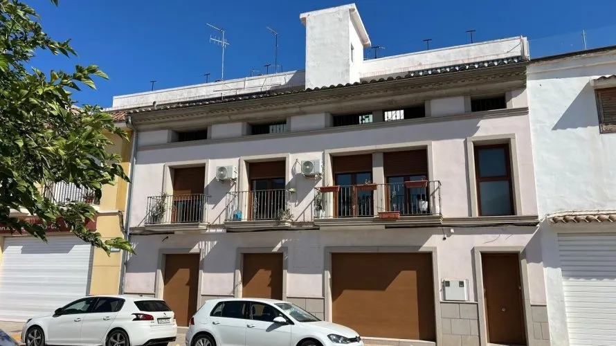 3 bedrooms house for sale, El Puig de Santa Maria, Spain No. 1623 № 23