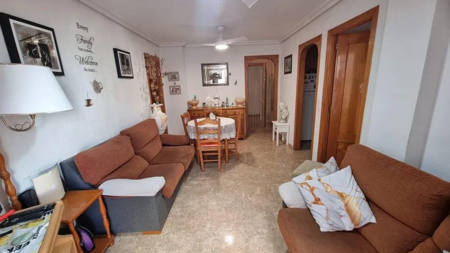 2 bedrooms apartment for sale, Torrevieja, Spain No. 1558 № 1