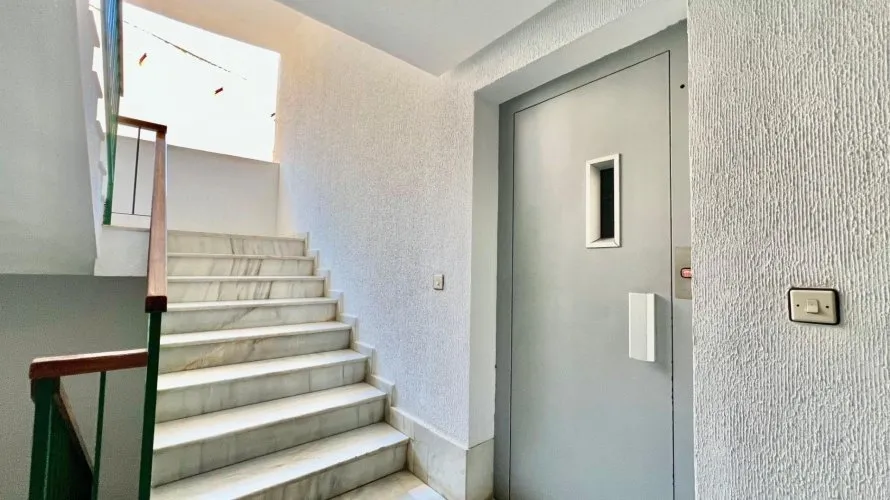 33m² apartment for sale, Torrevieja, Spain No. 1656 № 5