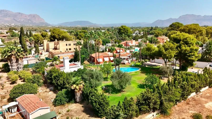 5 bedrooms villa for sale, Benidorm, Spain No. 1679 № 21