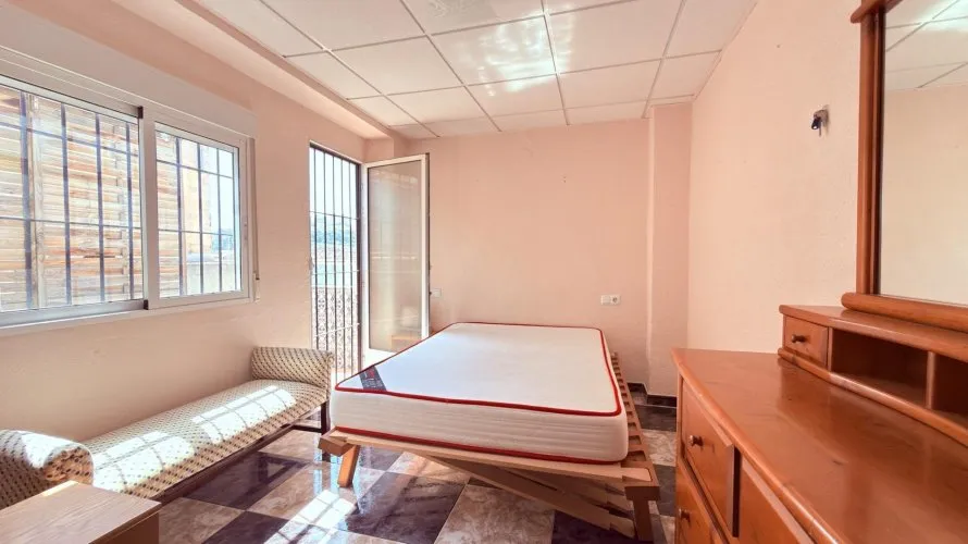 2 bedrooms apartment for sale, Alicante, Spain No. 1677 № 6