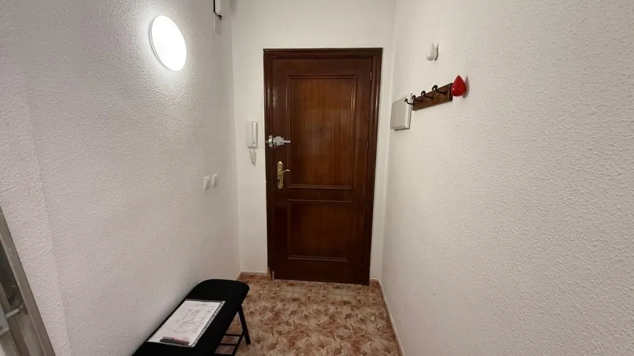 1 bedroom apartment for sale, Torrevieja, Spain No. 1686 № 20
