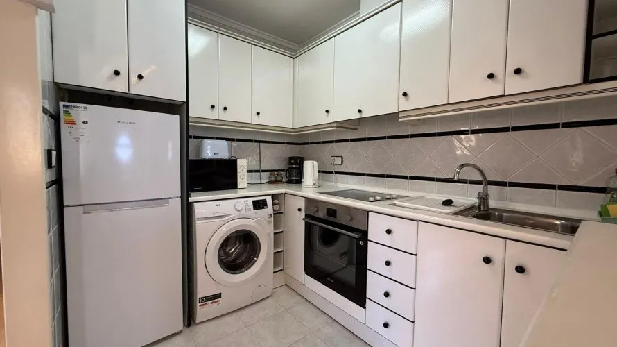 2 bedrooms bungalow for sale, Torrevieja, Spain No. 1690 № 17