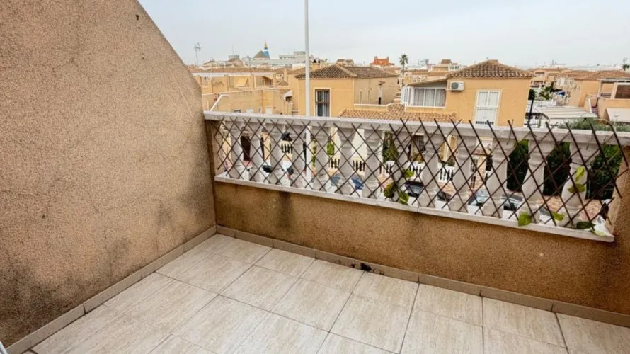 2 bedrooms apartment for sale, Torrevieja, Spain No. 1651 № 12