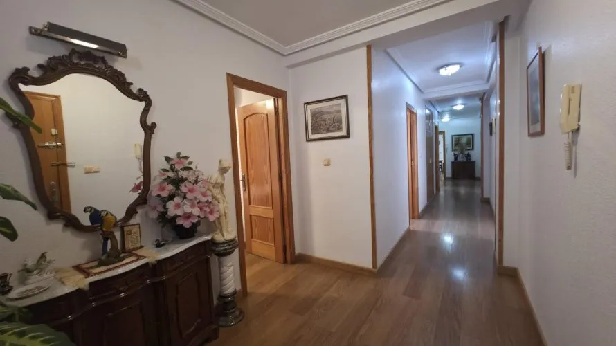 3 bedrooms apartment for sale, Torrevieja, Spain No. 1646 № 23