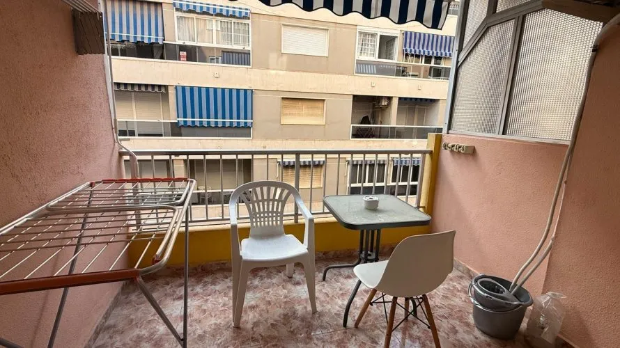 1 bedroom apartment for sale, Torrevieja, Spain No. 1686 № 15