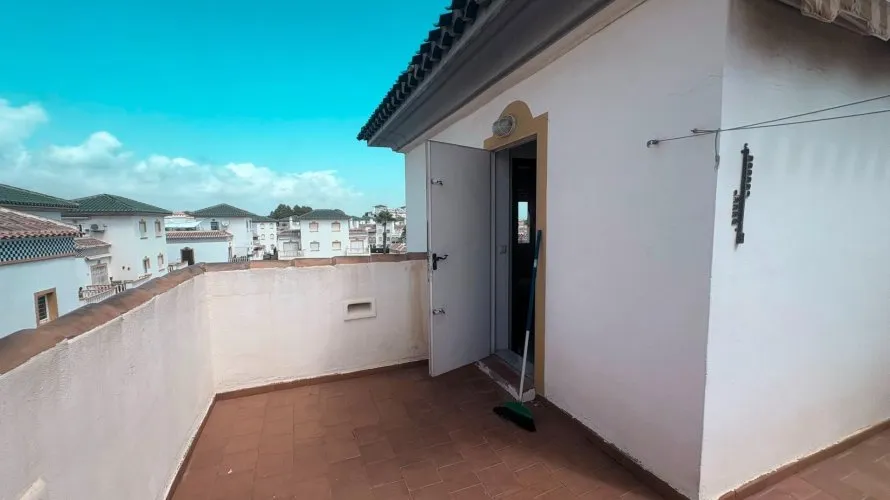 1 bedroom apartment for sale, Torrevieja, Spain No. 1689 № 26