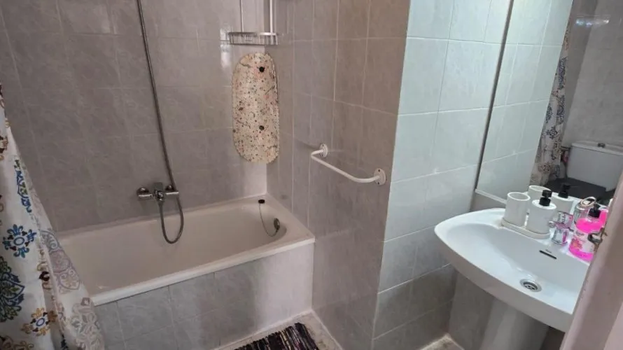 2 bedrooms apartment for sale, Torrevieja, Spain No. 1659