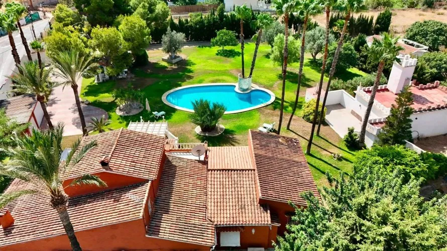 5 bedrooms villa for sale, Benidorm, Spain No. 1679 № 3