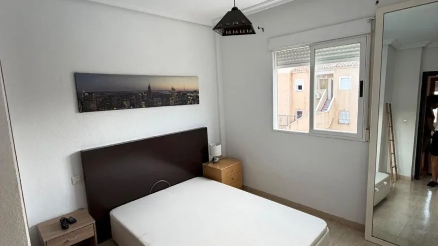 2 bedrooms apartment for sale, Torrevieja, Spain No. 1651 № 4