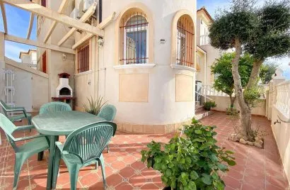 3 bedrooms house for sale, Torrevieja, Spain No. 1692