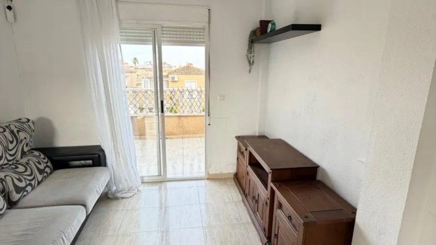 2 bedrooms apartment for sale, Torrevieja, Spain No. 1651 № 5