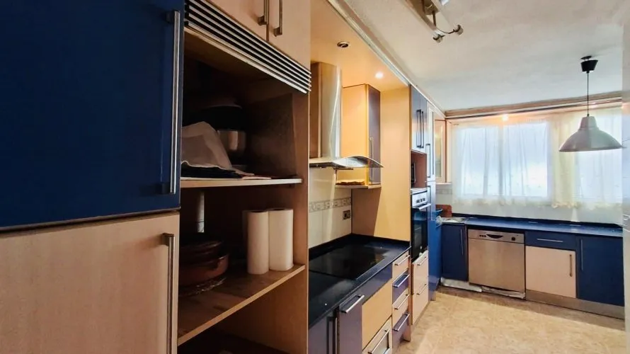 125m² apartment for sale, Benidorm, Spain No. 1650 № 3