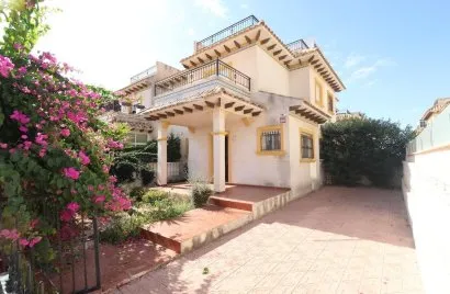 2 bedrooms house for sale, Playa Flamenca II, Spain No. 1763