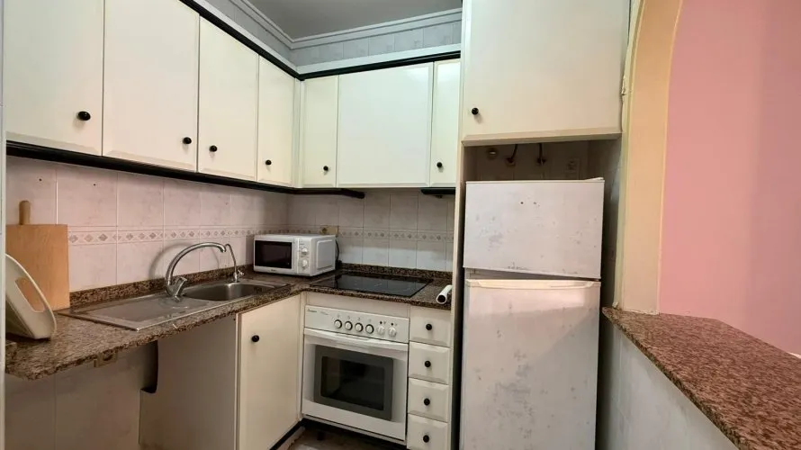 2 bedrooms apartment for sale, Torrevieja, Spain No. 1704 № 13