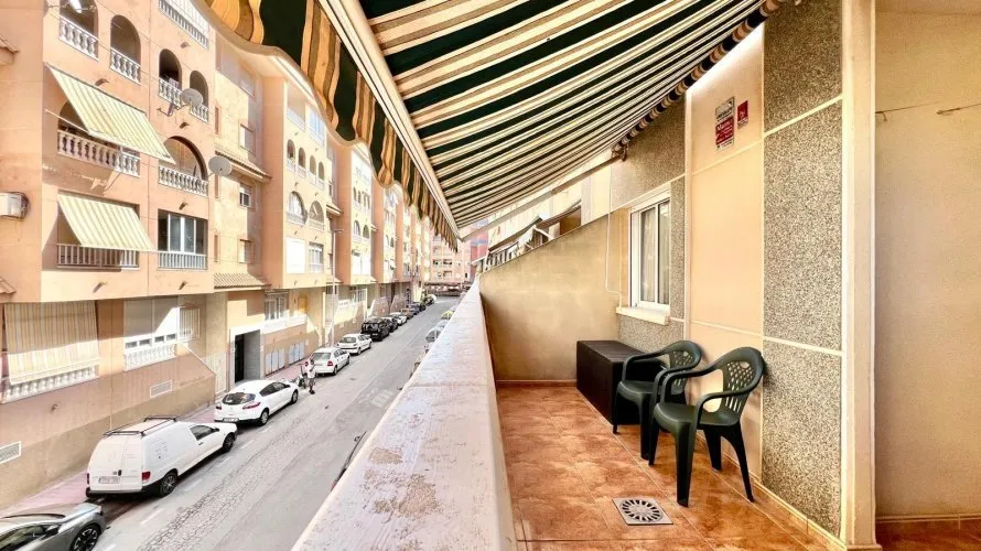 1 bedroom apartment for sale, Torrevieja, Spain No. 1755 № 18