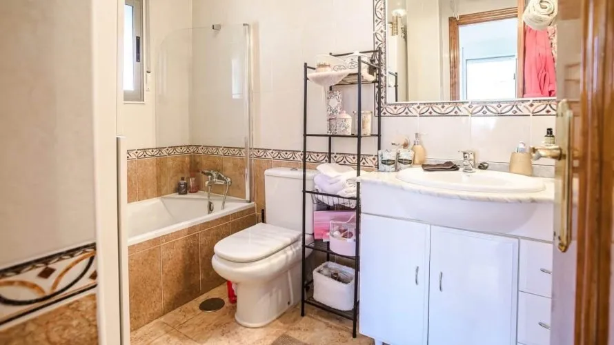 3 bedrooms villa for sale, Guardamar del Segura, Spain No. 1771 № 10