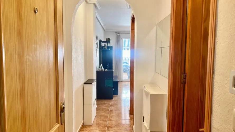 1 bedroom apartment for sale, Torrevieja, Spain No. 1755 № 1