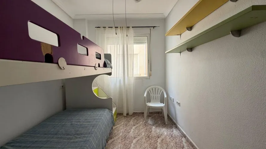 2 bedrooms apartment for sale, Torrevieja, Spain No. 1747 № 1