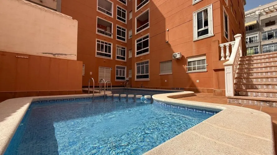 2 bedrooms apartment for sale, Torrevieja, Spain No. 1704 № 22