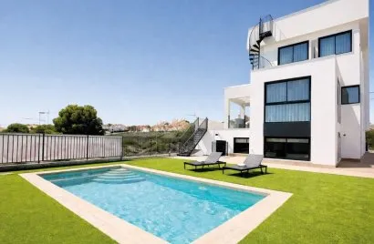 3 bedrooms house for sale, Algorfa, Spain No. 1784
