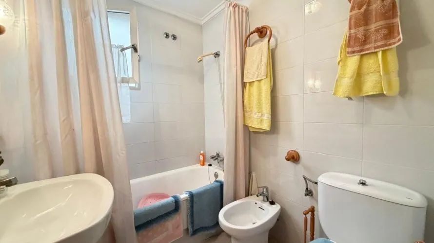 1 bedroom apartment for sale, Torrevieja, Spain No. 1775 № 22