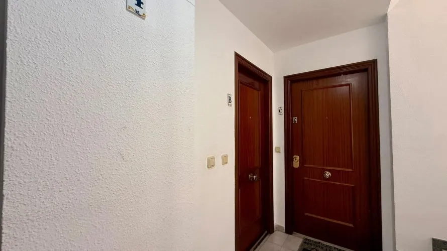1 bedroom apartment for sale, Torrevieja, Spain No. 1725 № 6