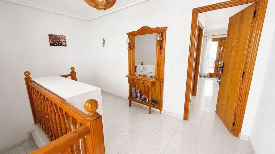 2 bedrooms penthouse for sale, Torrevieja, Spain No. 1707 № 2