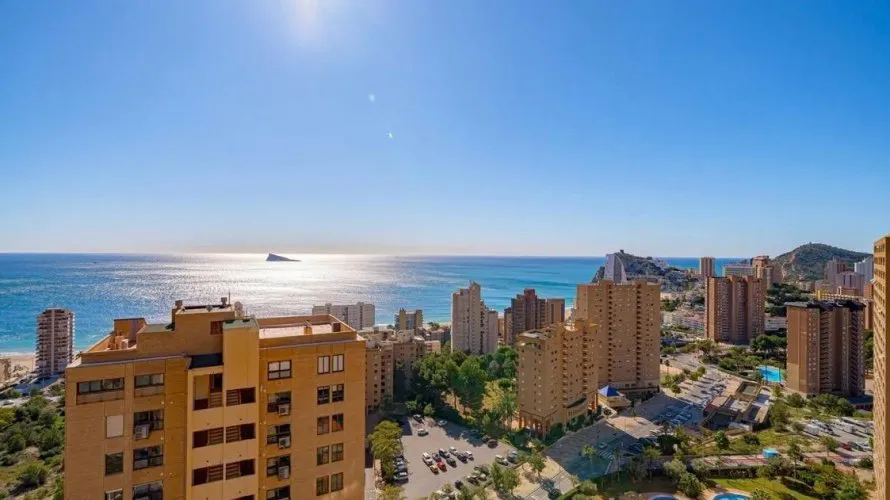 3 bedrooms apartment for sale, Benidorm, Spain No. 1758 № 20