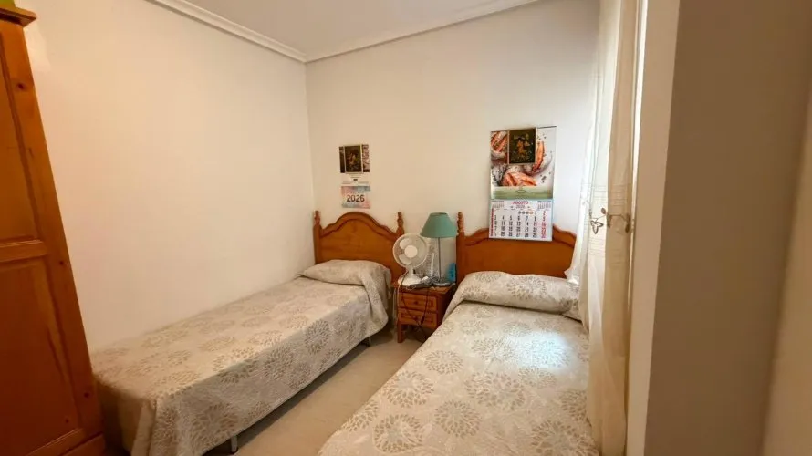 1 bedroom apartment for sale, Torrevieja, Spain No. 1762 № 13