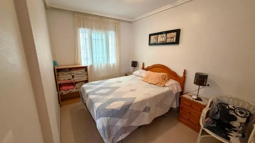 1 bedroom apartment for sale, Torrevieja, Spain No. 1762 № 1