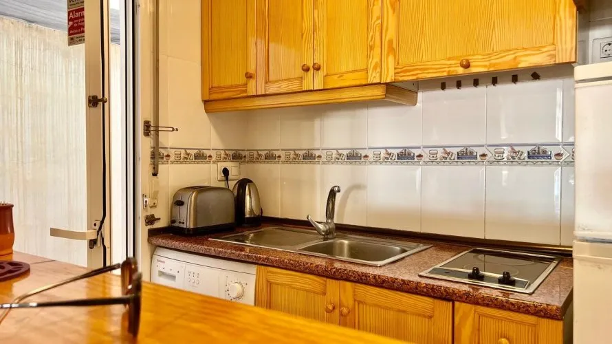 1 bedroom apartment for sale, Torrevieja, Spain No. 1755 № 3