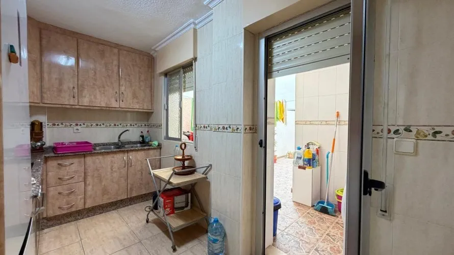 3 bedrooms apartment for sale, Torrevieja, Spain No. 1751 № 24