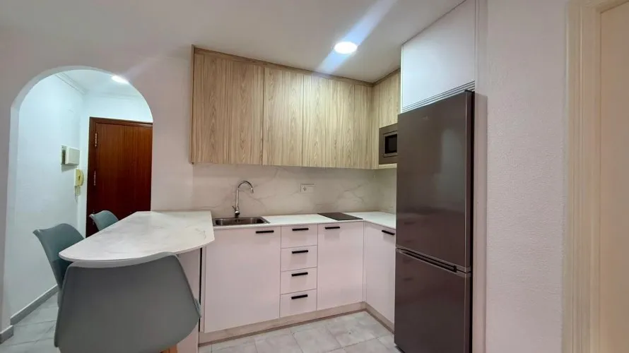 1 bedroom apartment for sale, Torrevieja, Spain No. 1725 № 19