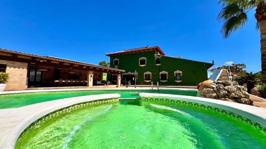 4 bedrooms villa for sale, Almoradi, Spain No. 1754 № 21