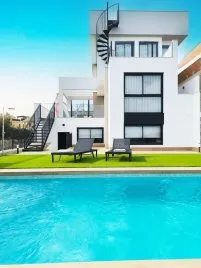 6 bedrooms villa for sale, Algorfa, Spain No. 1783